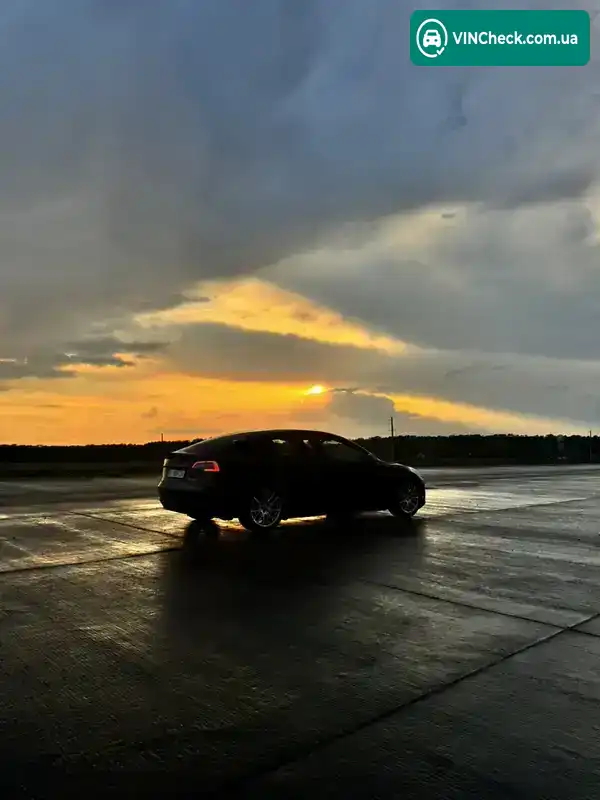 Tesla Model 3 2022, фото з оголошення 2 з 8, VIN 5YJ3E1ECXNF278050