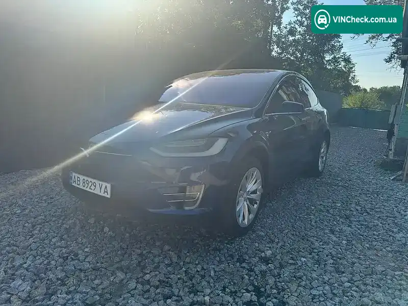Tesla Model X 2017, фото з оголошення 2 з 7, VIN 5YJXCDE24HF068211