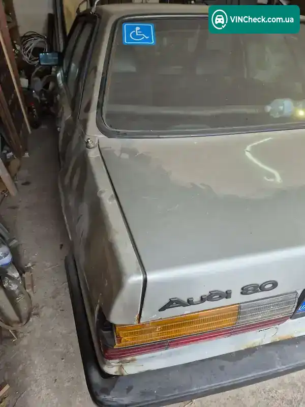Audi 80 1984, фото з оголошення 2 з 8, VIN WAUZZZ81ZEE135521