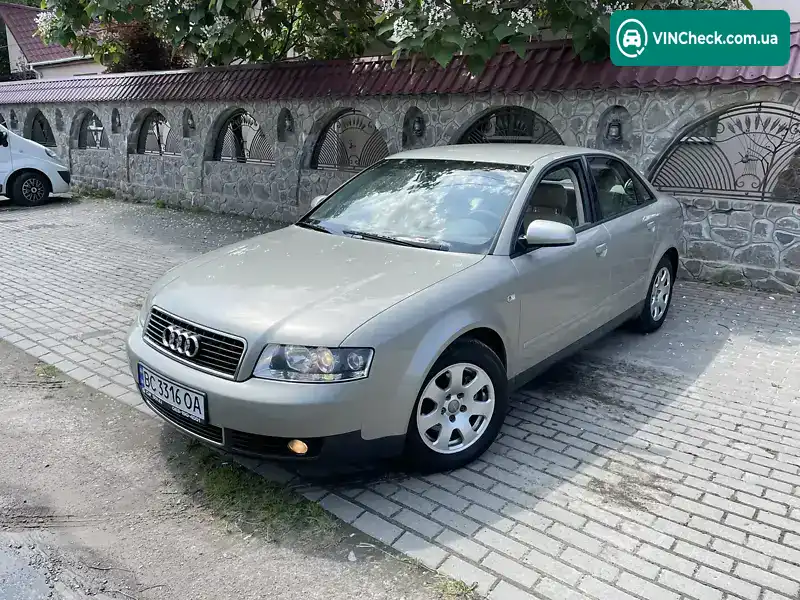 Audi A4 2002, фото з оголошення 2 з 16, VIN WAUZZZ8E12A250391