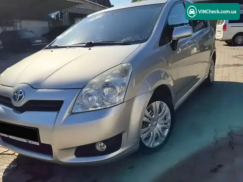 Toyota Corolla Verso 2008, фото з оголошення 1 з 20, VIN NMTEJ16R40R117963
