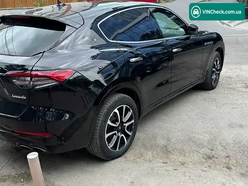 Maserati Levante 2018, фото з оголошення 1 з 8, VIN ZN661XUA0KX325243