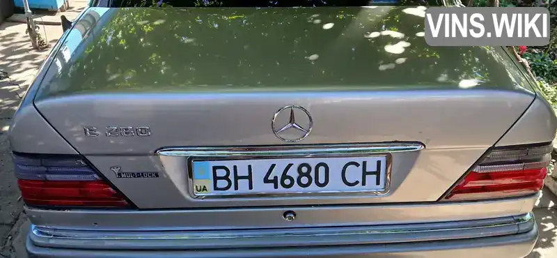Mercedes-Benz E-Class 1994, фото з оголошення 2 з 20, VIN WDB1240281C106552