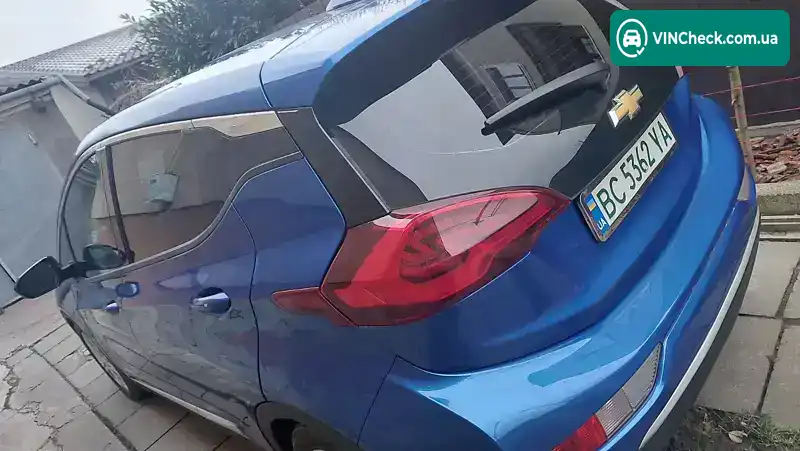 Chevrolet Bolt EV 2017, фото з оголошення 2 з 16, VIN 1G1FW6S01H4140015