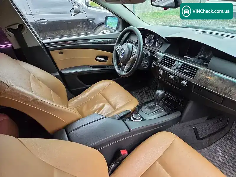 BMW 5 Series 2007, фото з оголошення 2 з 6, VIN WBAPX110X0CX36857