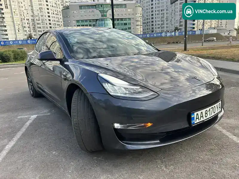 Tesla Model 3 2018, фото з оголошення 1 з 17, VIN 5YJ3E1EB6JF066490