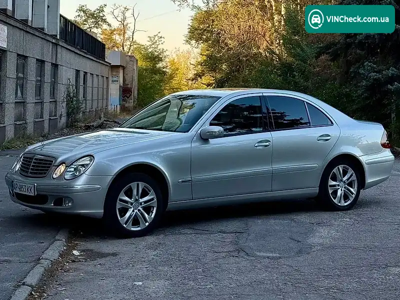 Mercedes-Benz E-Class 2003, фото з оголошення 2 з 18, VIN WDB2110061X106519