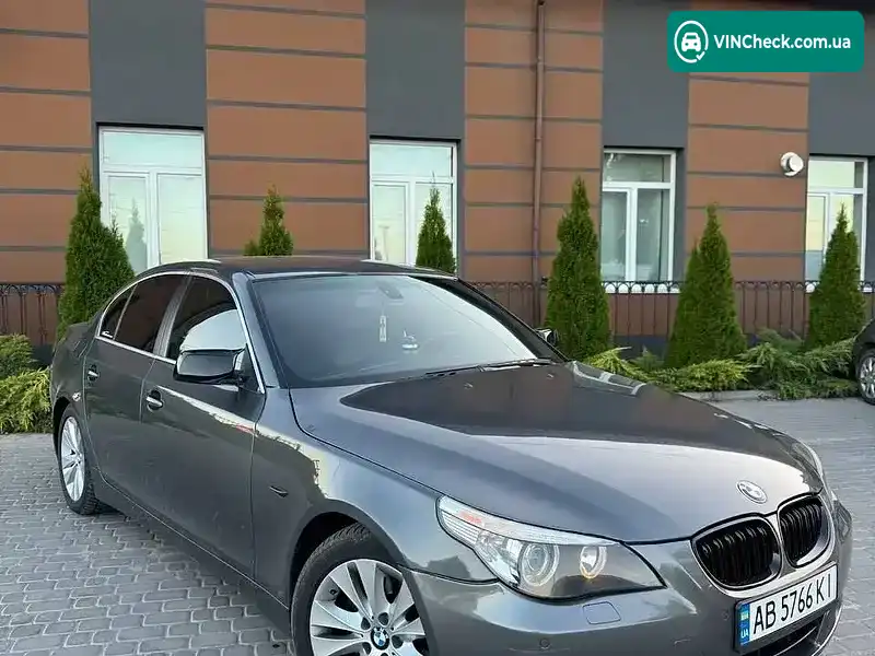BMW 5 Series 2006, фото з оголошення 1 з 19, VIN WBANR71050CR04084
