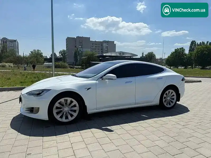 Tesla Model S 2017, фото з оголошення 1 з 18, VIN 5YJSA1E2XHF204971