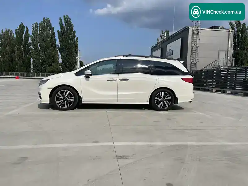 Honda Odyssey 2017, фото з оголошення 2 з 17, VIN 5FNRL6H99JB022702