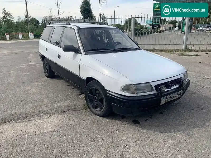 Opel Astra 1995, фото з оголошення 1 з 6, VIN W0L00005152699326