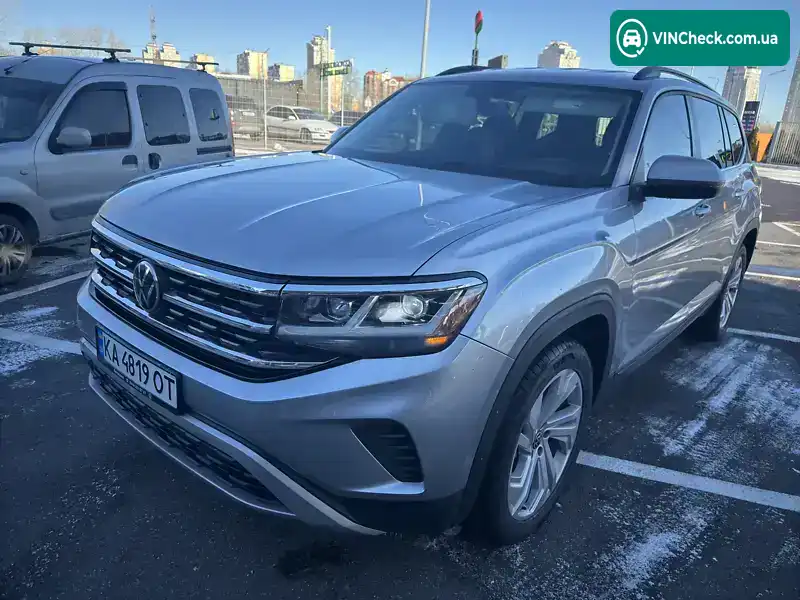 Volkswagen Atlas 2021, фото з оголошення 2 з 21, VIN 1V2HR2CA8MC607825