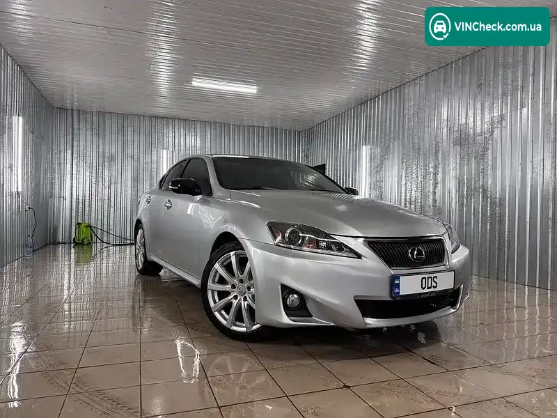Lexus IS 2010, фото з оголошення 1 з 10, VIN JTHBF5C25B5132337
