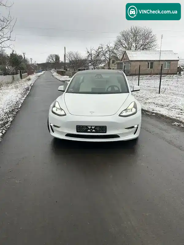 Tesla Model 3 2021, фото з оголошення 2 з 19, VIN 5YJ3E1EB9MF974257
