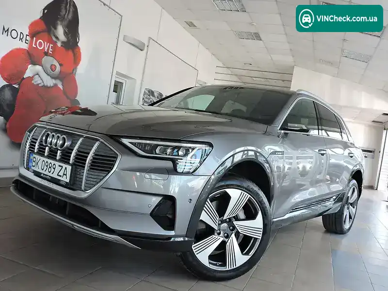 Audi e-tron 2020, фото з оголошення 2 з 20, VIN WAUZZZGE7KB777777