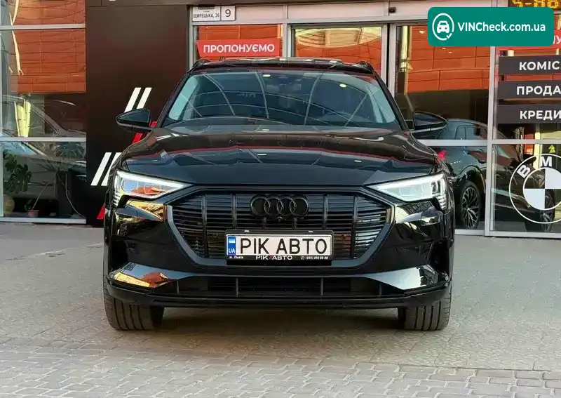 Audi e-tron 2020, фото з оголошення 2 з 21, VIN WAUZZZGE1LB022856