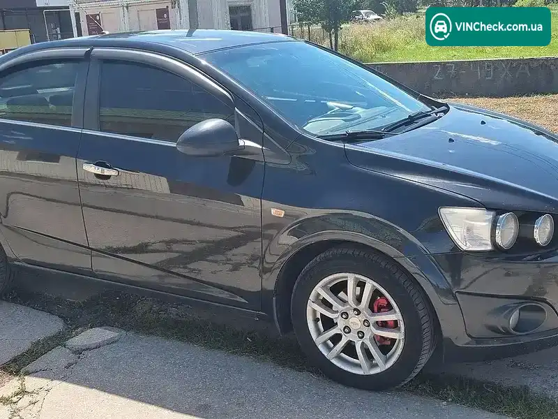 Chevrolet Aveo 2012, фото з оголошення 1 з 11, VIN KL1TF69EJCB088049