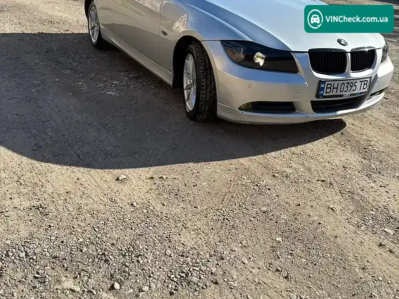 BMW 3 Series 2007, фото з оголошення 2 з 17, VIN WBAVU51070A113778