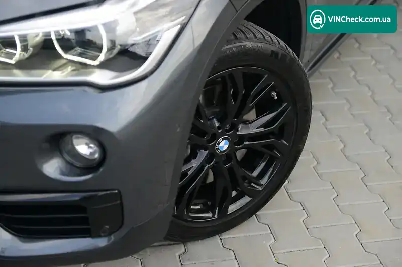 BMW X1 2017, фото з оголошення 2 з 20, VIN WBAHU310105H59623
