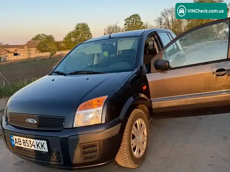 Ford Fusion 2006, фото з оголошення 1 з 7, VIN WF0UXXGAJU6Y70058