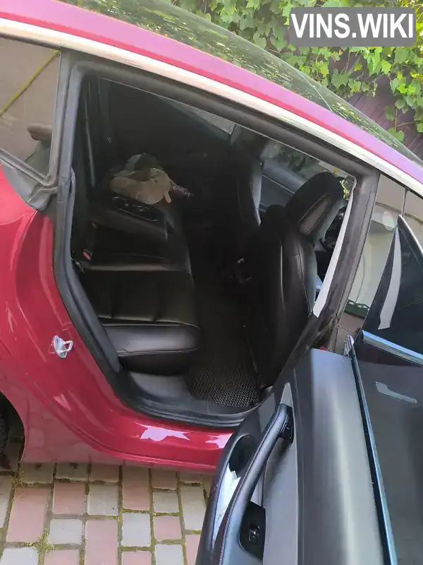 Tesla Model 3 2019, фото з оголошення 2 з 15, VIN 5YJ3E1EB9LF635996