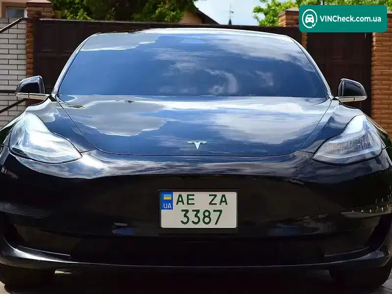 Tesla Model 3 2019, фото з оголошення 2 з 21, VIN 5YJ3E1EA0KF417029