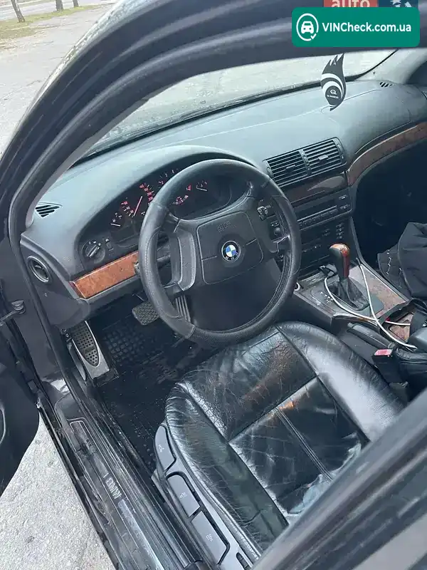 BMW 5 Series 1999, фото з оголошення 2 з 6, VIN WBADM21020GL05911