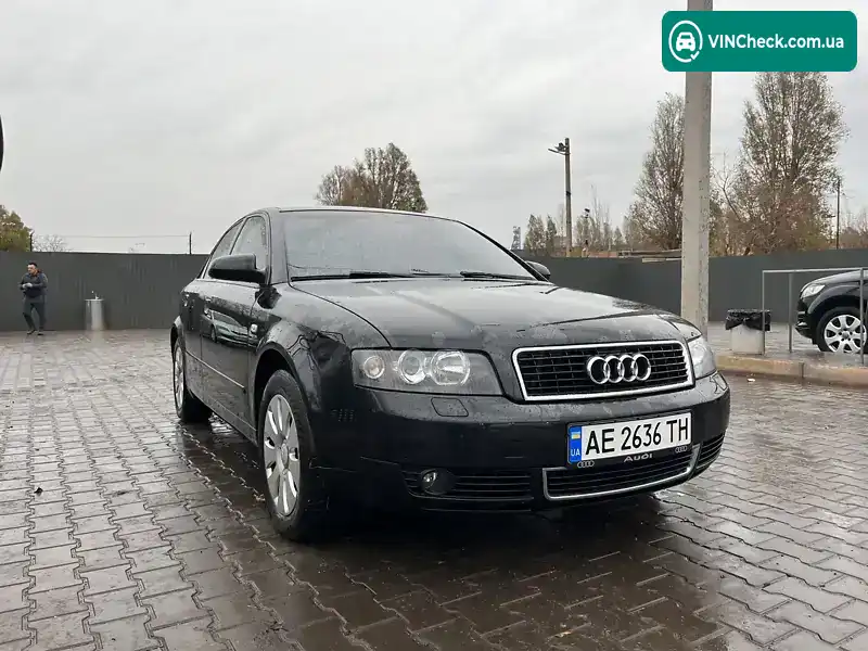 Audi A4 2003, фото з оголошення 1 з 13, VIN WAUZZZ8E94A112004