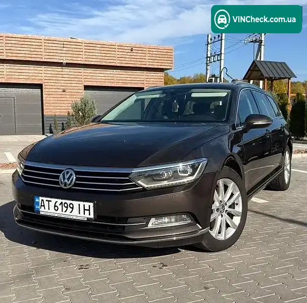 Volkswagen Passat 2015, фото з оголошення 2 з 19, VIN WVWZZZ3CZFP410608