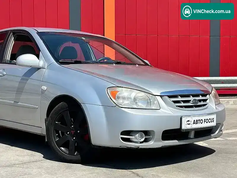 Kia Cerato 2006, фото з оголошення 2 з 20, VIN KNEFE223365303074