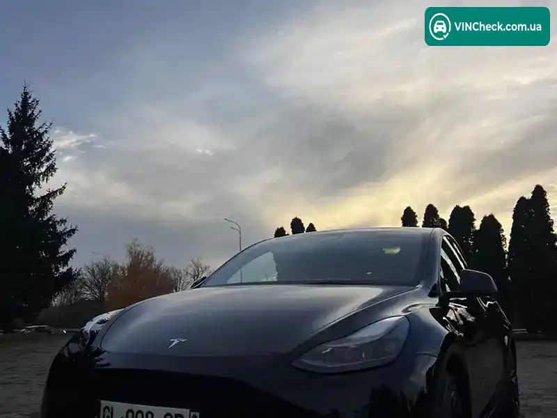 Tesla Model Y 2023, фото з оголошення 2 з 20, VIN LRWYGCFS5PC694201