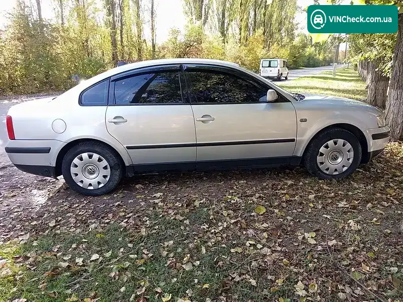 Volkswagen Passat 2000, фото з оголошення 2 з 12, VIN WVWZZZ3BZYP227349