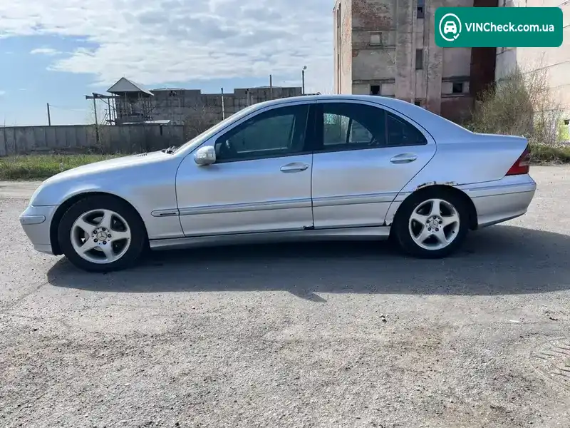Mercedes-Benz C-Class 2002, фото з оголошення 2 з 16, VIN WDB2030041A408784