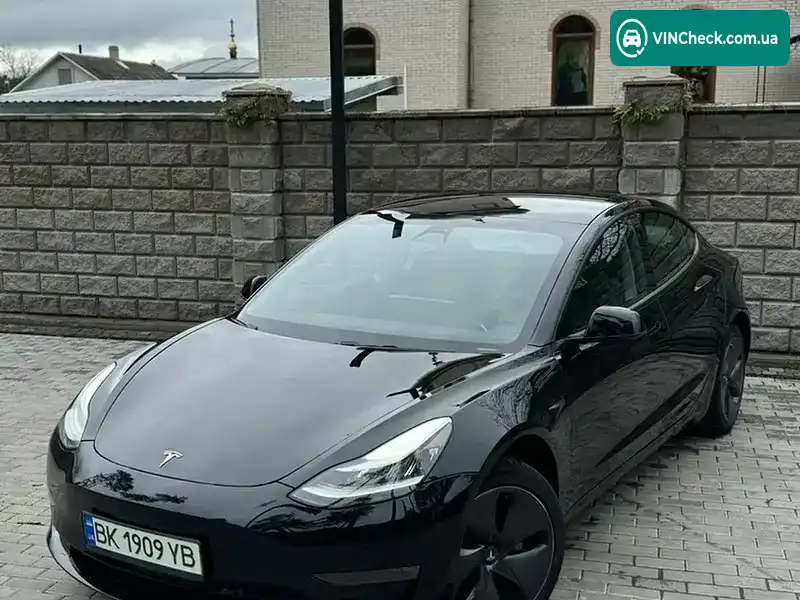 Tesla Model 3 2019, фото з оголошення 1 з 14, VIN 5YJ3E7EA8KF372764
