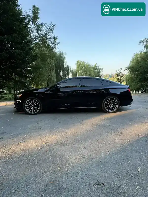 Audi A5 2021, фото з оголошення 2 з 21, VIN WAUCBCF57NA010695