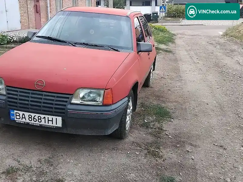 Opel Kadett 1988, фото з оголошення 1 з 12, VIN W0L000034J5331852