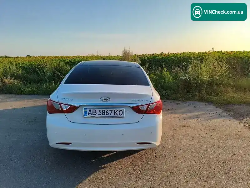 Hyundai Sonata 2010, фото з оголошення 2 з 20, VIN KMHEC41CBBA196893