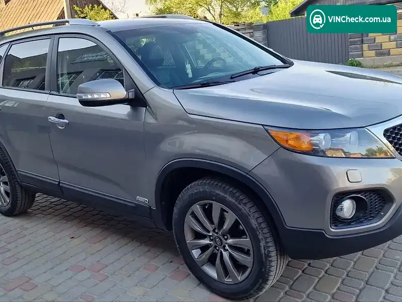 Kia Sorento 2011, фото з оголошення 2 з 19, VIN KNAKU814DB5124310