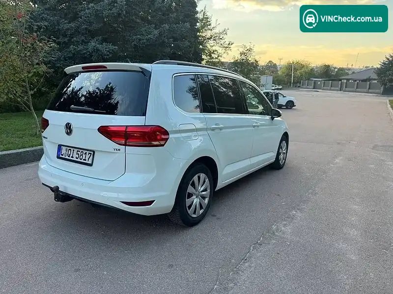 Volkswagen Touran 2017, фото з оголошення 2 з 18, VIN WVGZZZ1TZHW048816