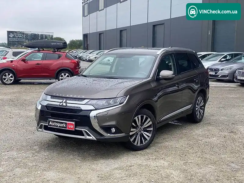 Mitsubishi Outlander 2019, фото з оголошення 1 з 20, VIN JMBXTGF3WLZ000103