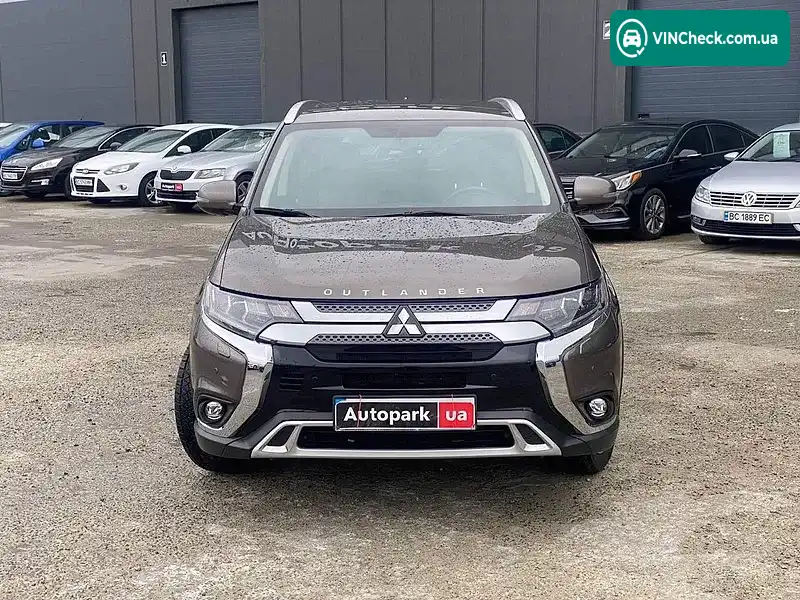 Mitsubishi Outlander 2019, фото з оголошення 2 з 20, VIN JMBXTGF3WLZ000103