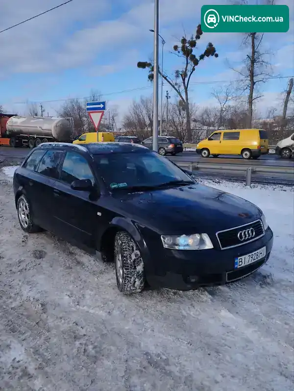 Audi A4 2002, фото з оголошення 1 з 15, VIN WAUZZZ8E93A259762