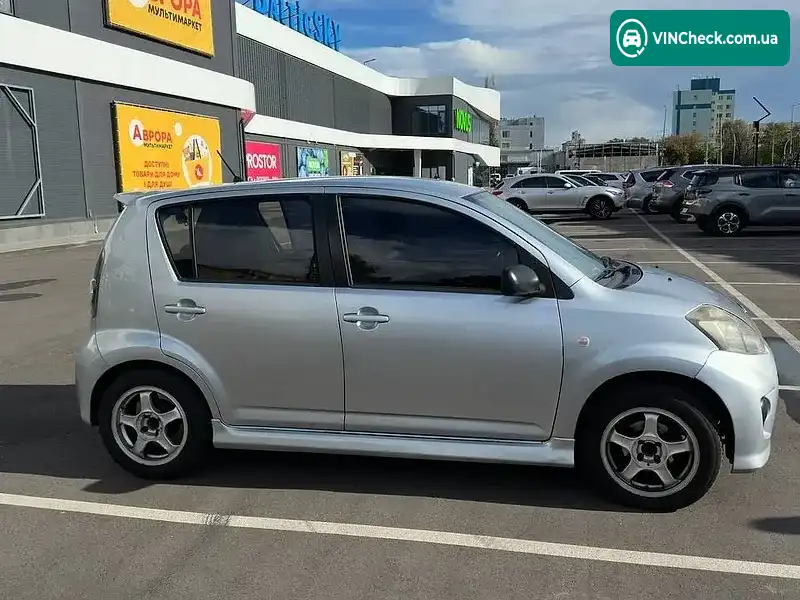 Daihatsu Sirion 2007, фото з оголошення 2 з 14, VIN JDAM301S001055192