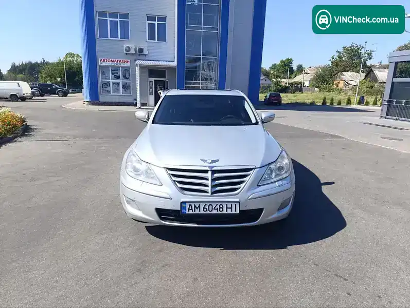 Hyundai Genesis 2008, фото з оголошення 1 з 15, VIN KMHGC41EP9U036012