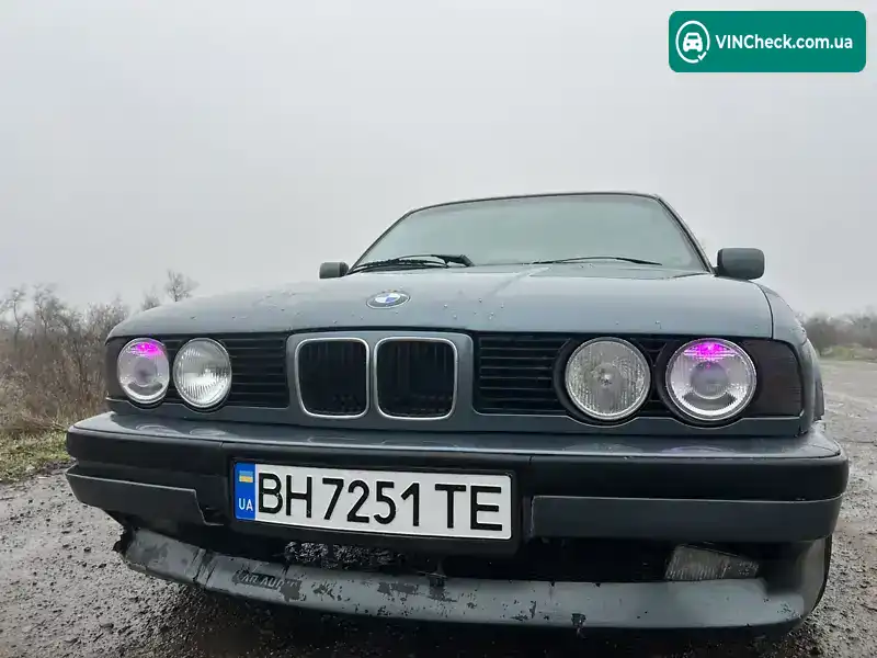 BMW 5 Series 1990, фото з оголошення 1 з 19, VIN WBAHD11030BE59555