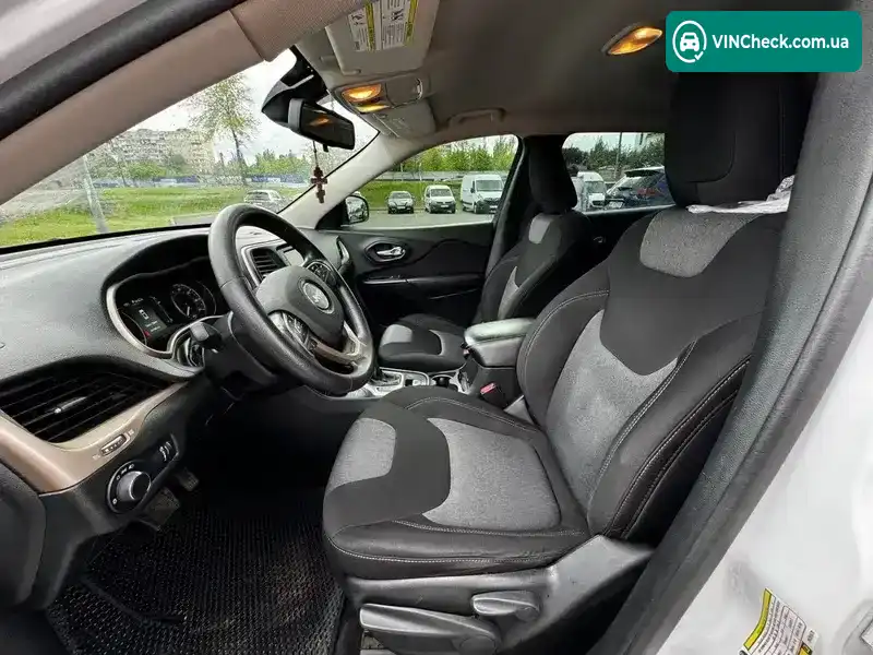 Jeep Cherokee 2014, фото з оголошення 2 з 8, VIN 1C4PJMAB8EW281570