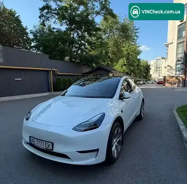 Tesla Model Y 2021, фото з оголошення 1 з 11, VIN LRWYGCEK9MC126417