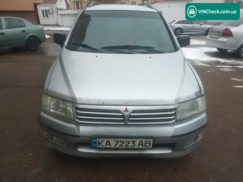 Mitsubishi Space Wagon 2003, фото з оголошення 1 з 17, VIN JMBLNN83W4Z000231