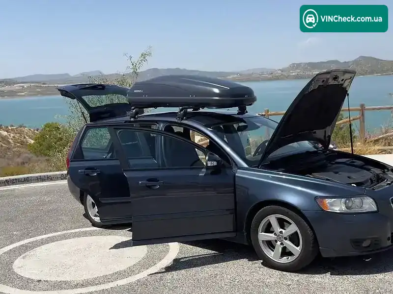 Volvo V50 2010, фото з оголошення 2 з 20, VIN YV1MW84E1B2603928