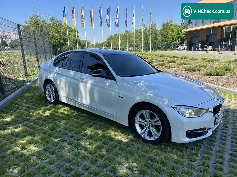 BMW 3 Series 2012, фото з оголошення 2 з 20, VIN WBA3B110X0J408721